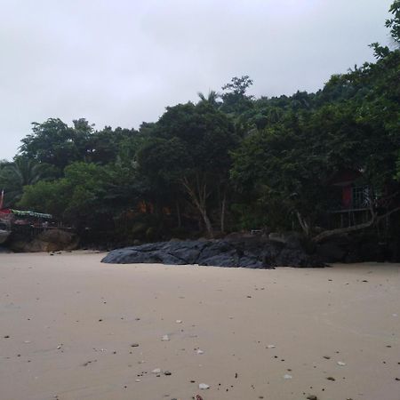 Simukut Place Kampong Pasir Sanang Burong Esterno foto