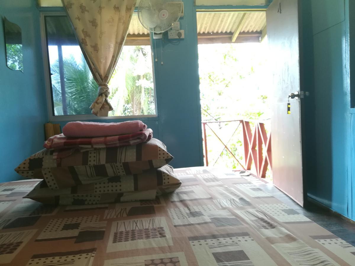 Simukut Place Kampong Pasir Sanang Burong Esterno foto